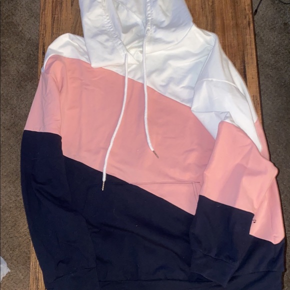 Tops - Boutique hoodie